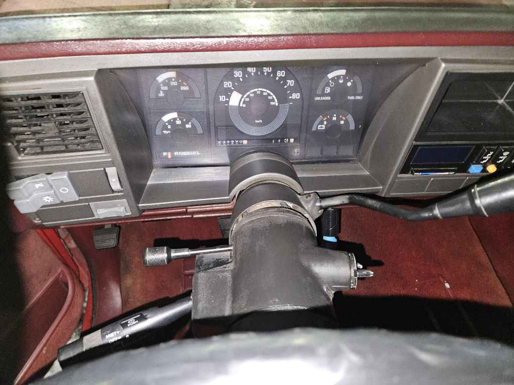 1990 Chevrolet C/K Image 20