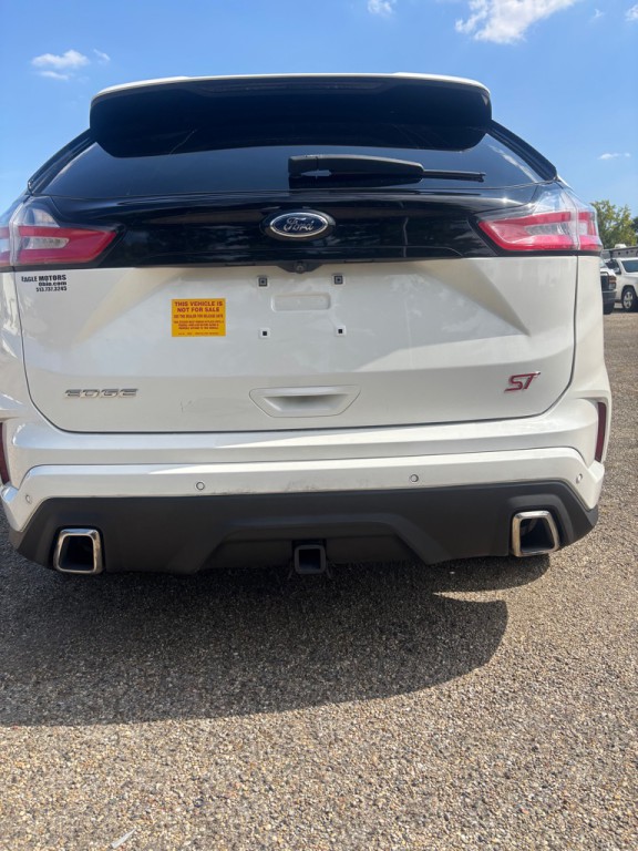2020 Ford Edge Image 4