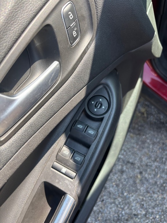 2018 Ford Escape Image 10