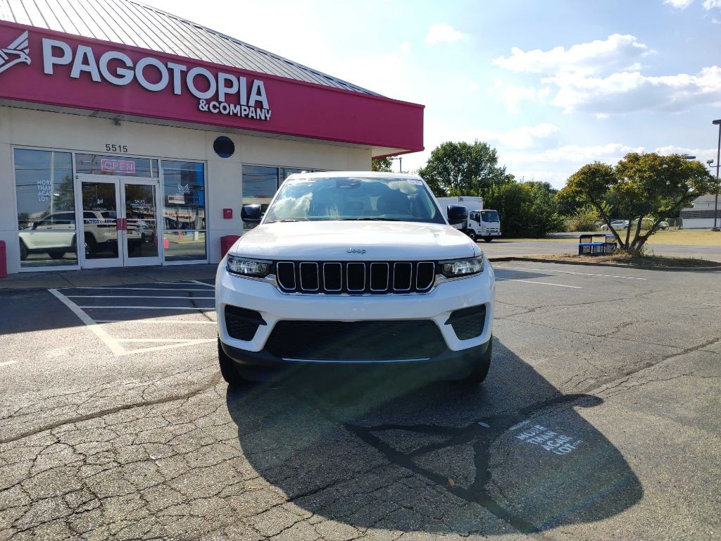 2023 Jeep Grand Cherokee Image 3