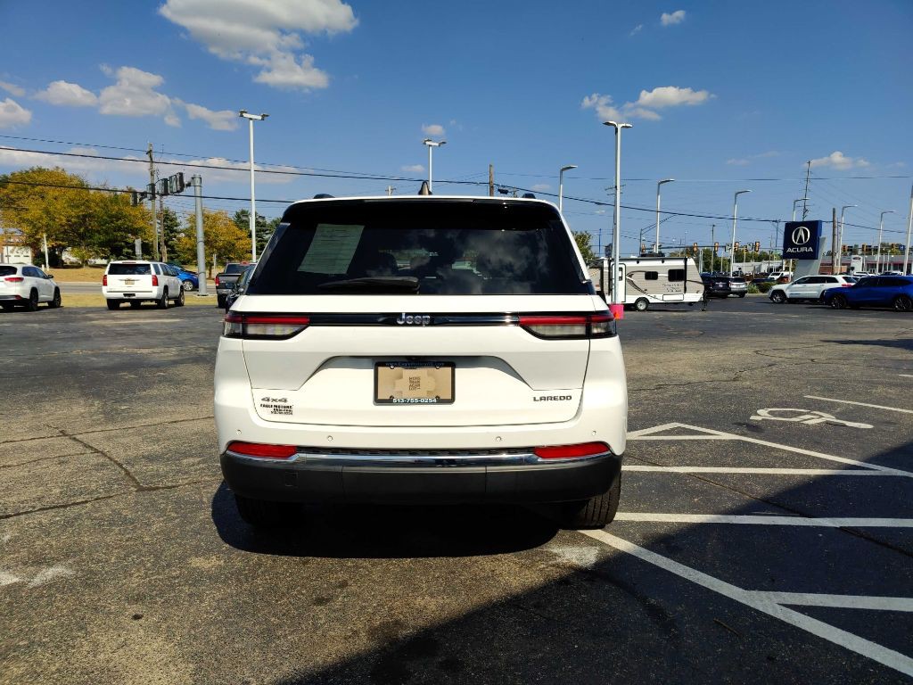 2023 Jeep Grand Cherokee Image 8
