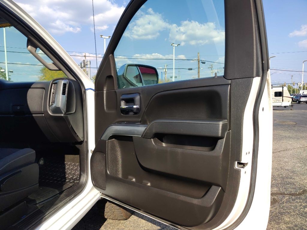 2014 Chevrolet Silverado 1500 Image 11