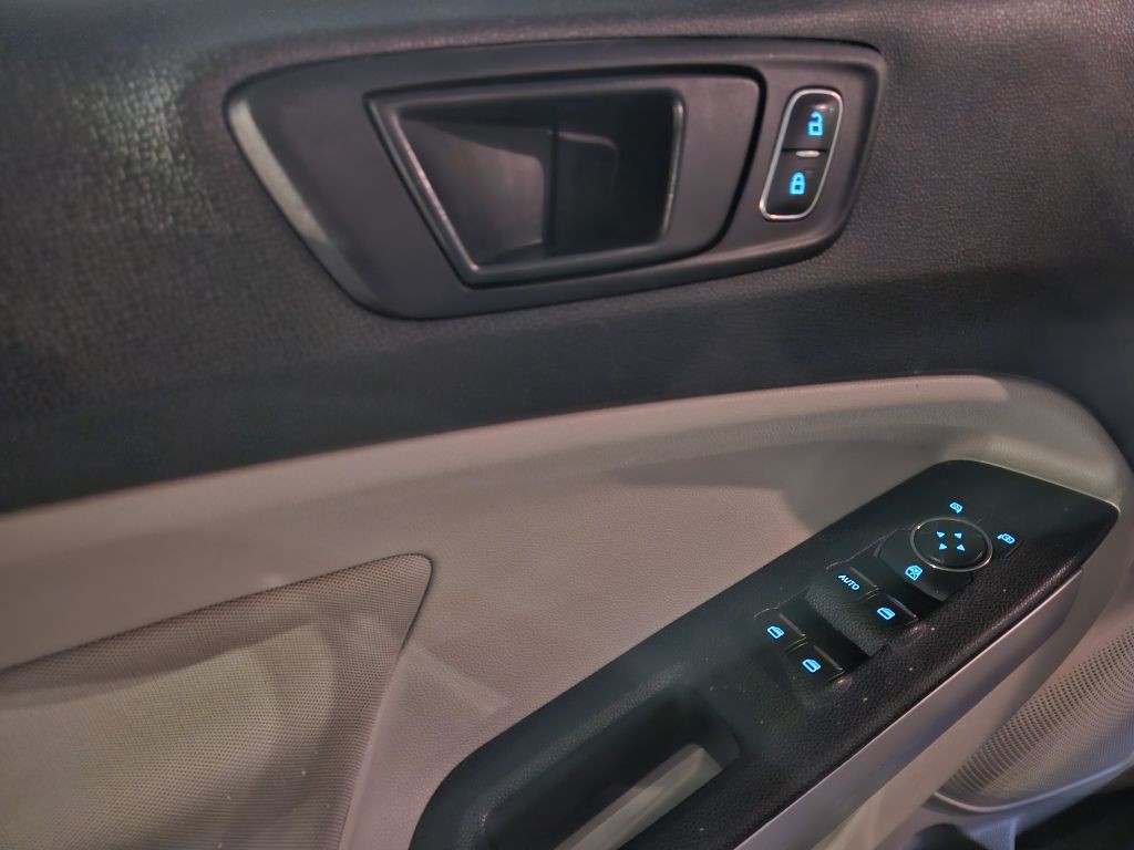 2021 Ford Econoline Image 41