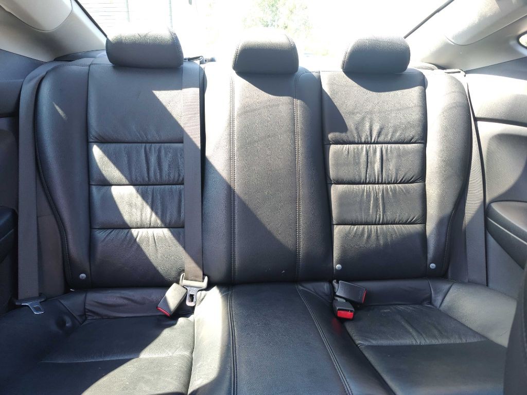 2009 Honda Accord Image 10
