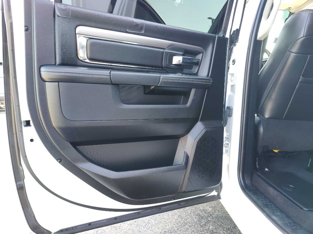 2018 RAM 1500 Image 12