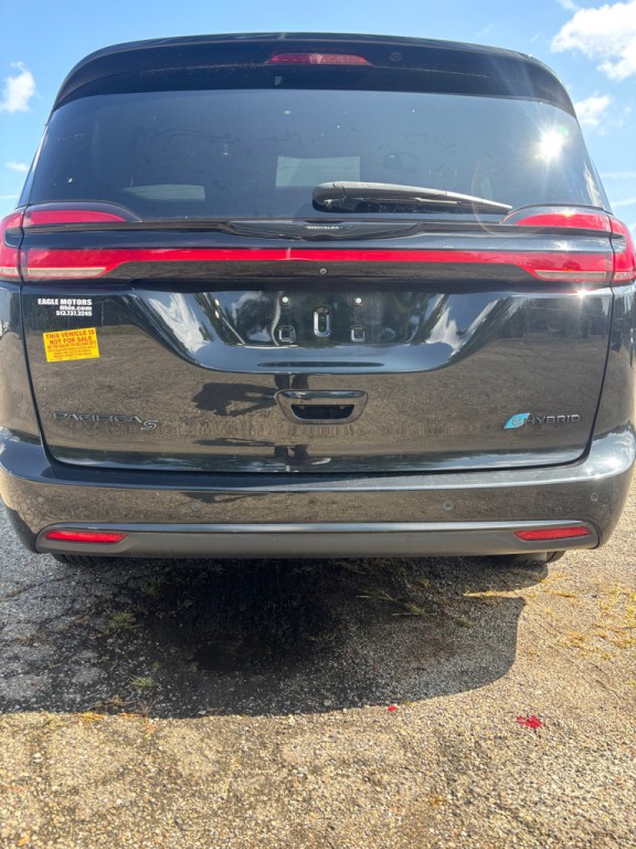 2022 Chrysler Pacifica Image 6