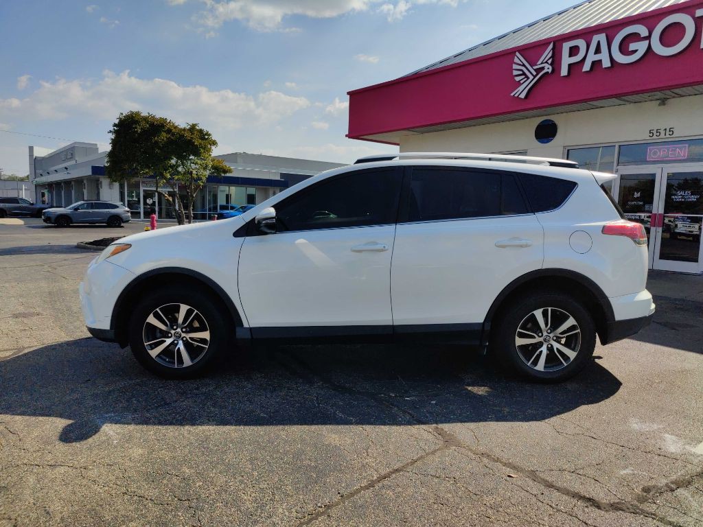 2016 Toyota Rav4 Image 4