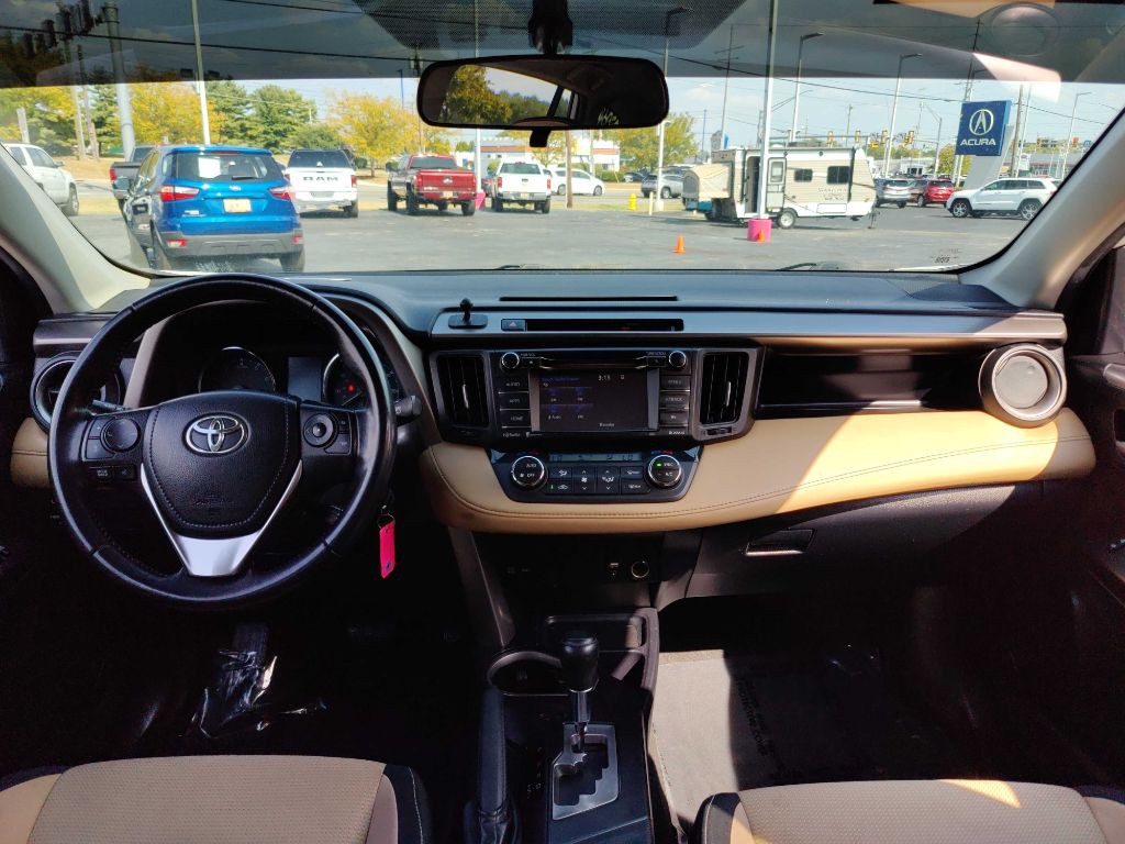 2016 Toyota Rav4 Image 17