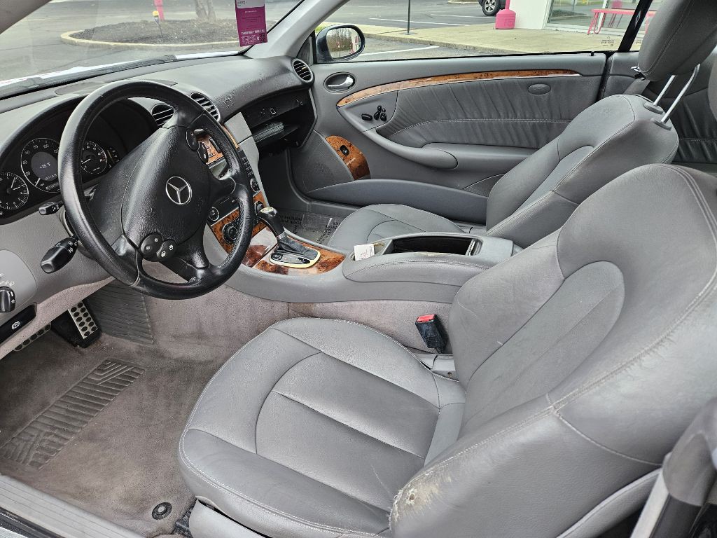 2006 Mercedes-Benz CLK-Class Image 27