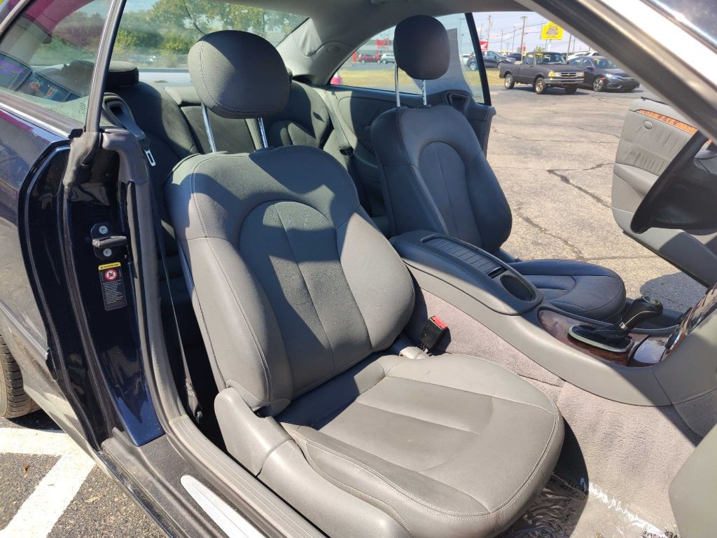 2006 Mercedes-Benz CLK-Class Image 13