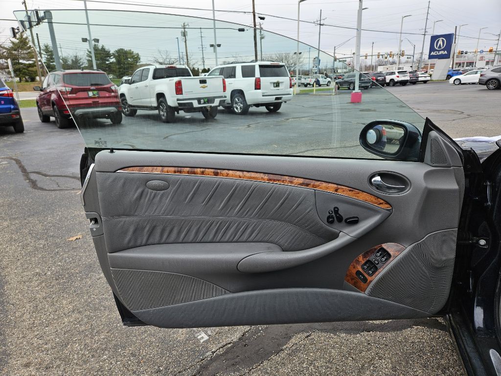 2006 Mercedes-Benz CLK-Class Image 21