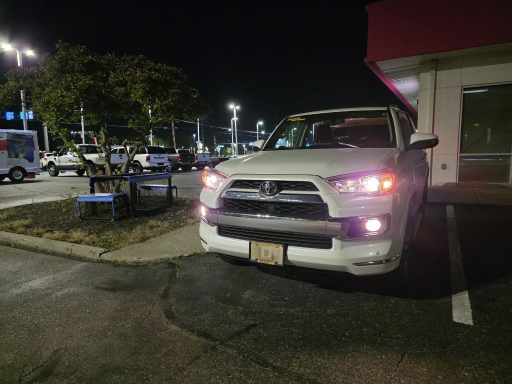 2015 Toyota 4Runner Image 17