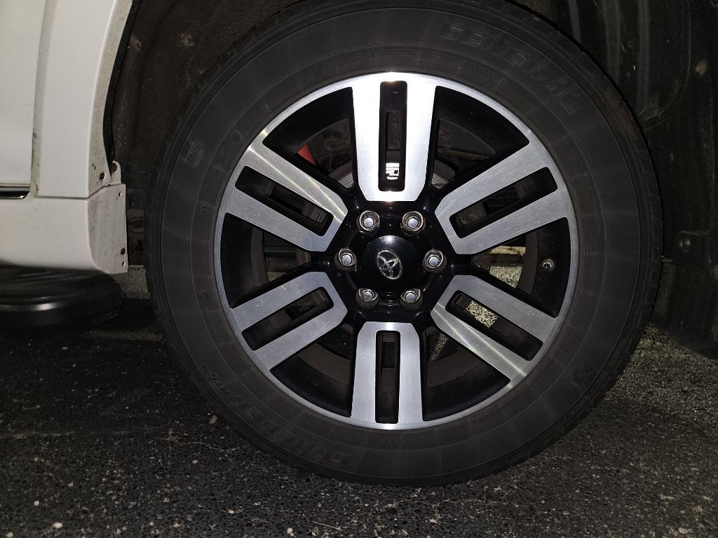2015 Toyota 4Runner Image 20