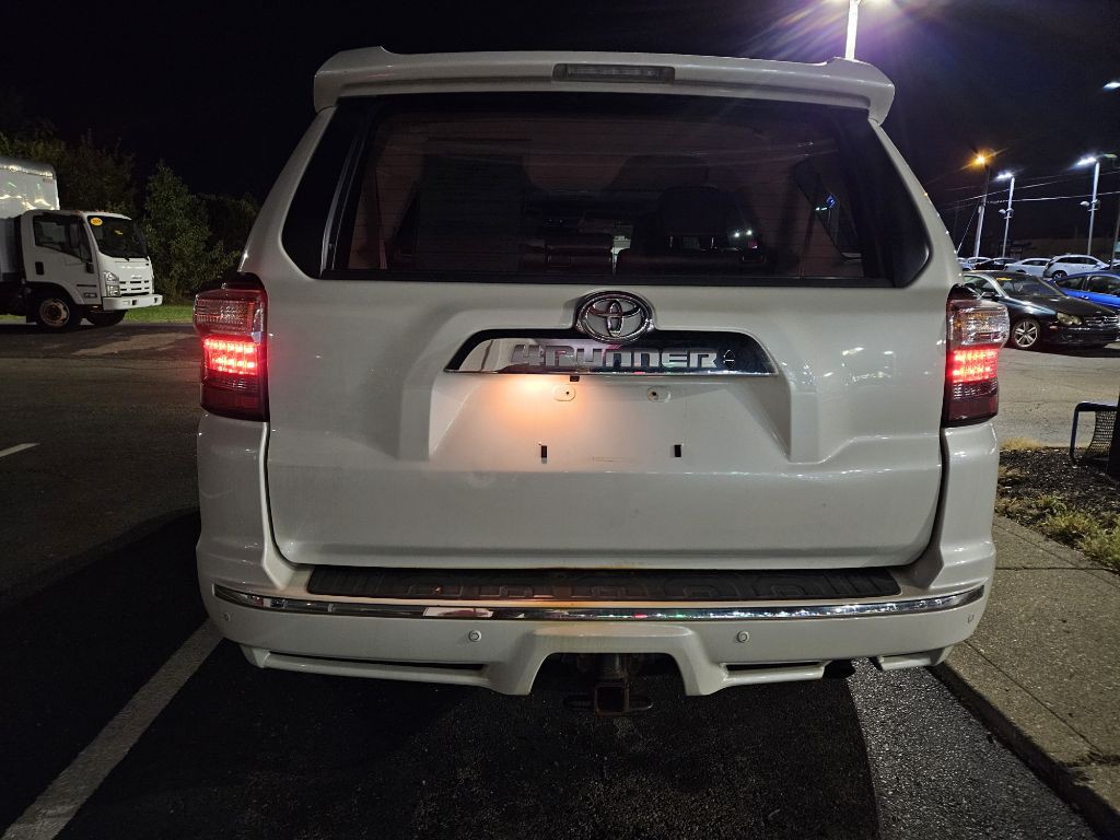 2015 Toyota 4Runner Image 21