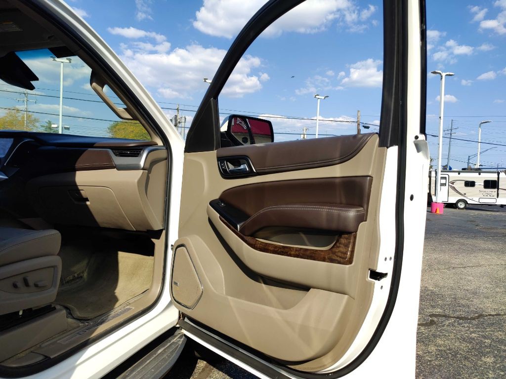 2016 Chevrolet Tahoe Image 10