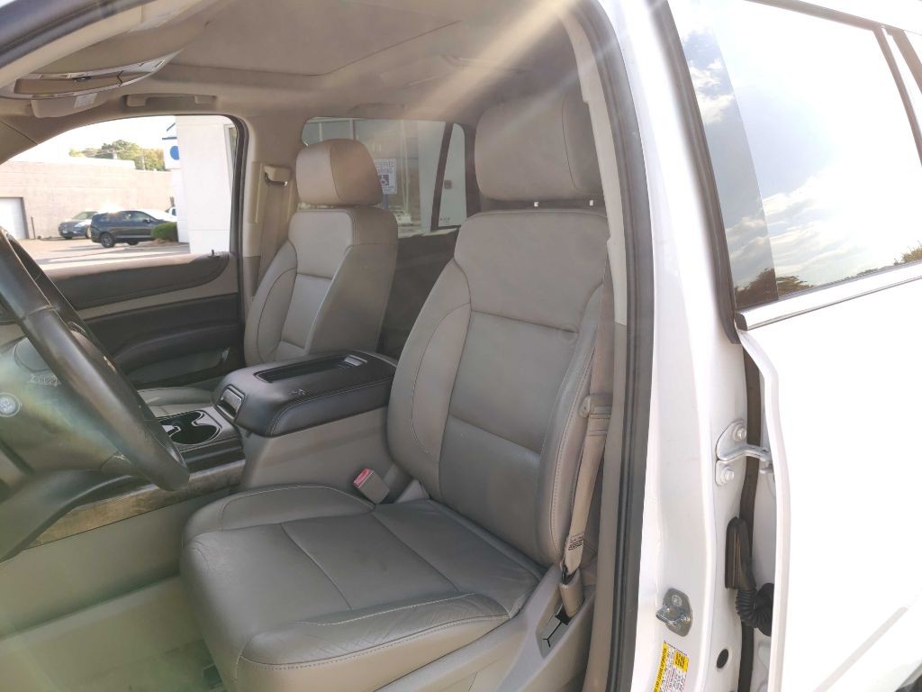 2016 Chevrolet Tahoe Image 14