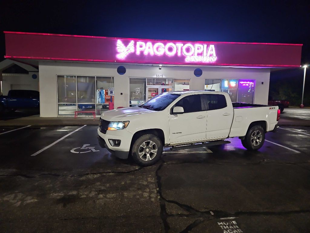 2016 Chevrolet Colorado Image 2