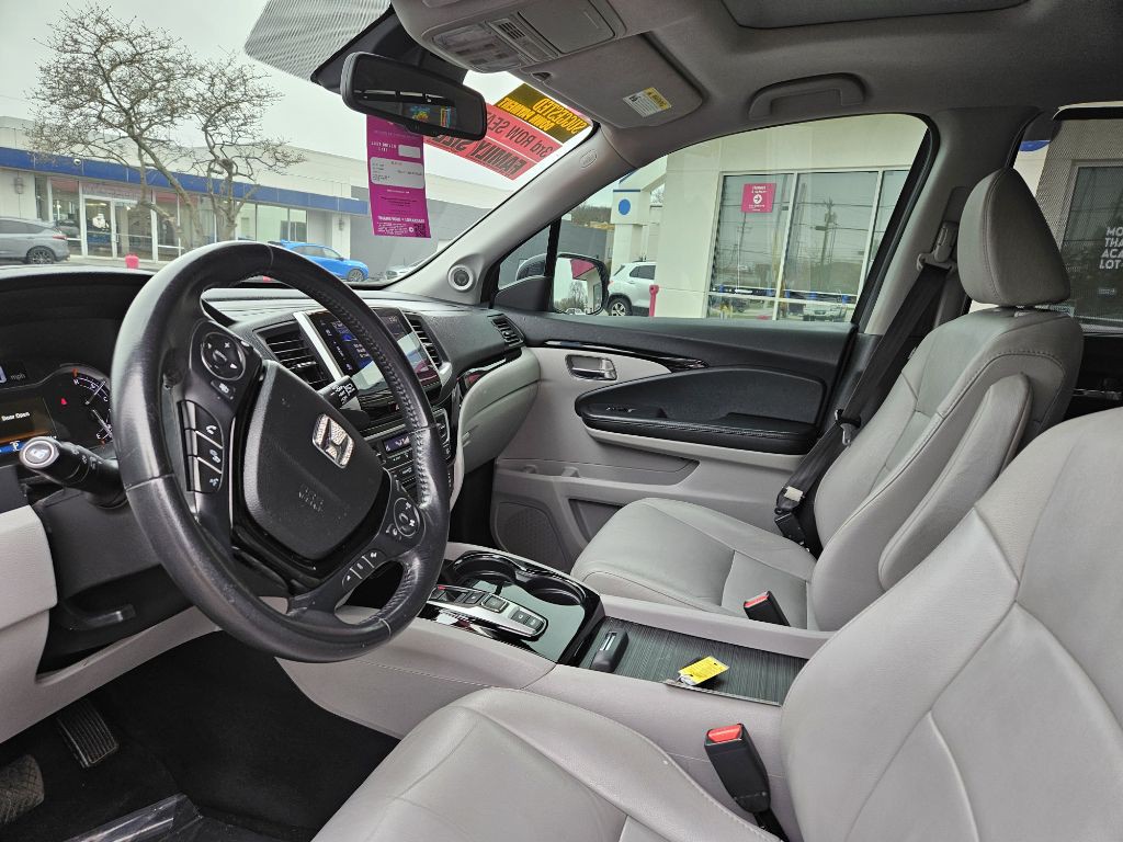 2017 Honda Pilot Image 23