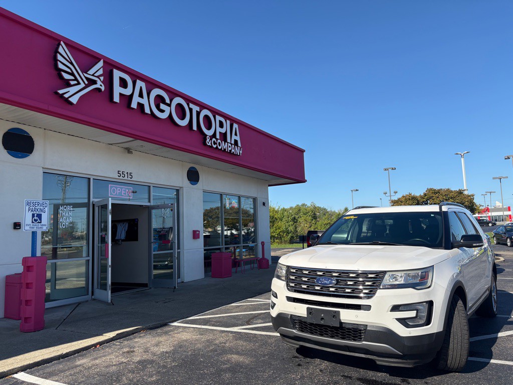 2017 Ford Explorer Image 3