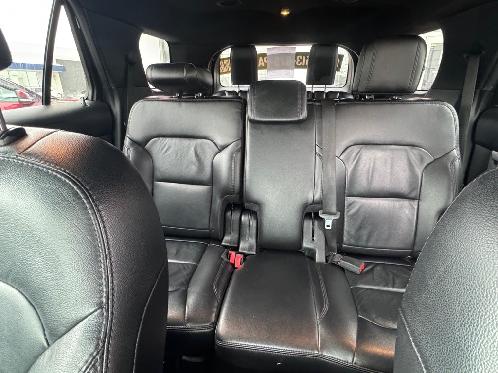 2017 Ford Explorer Image 6