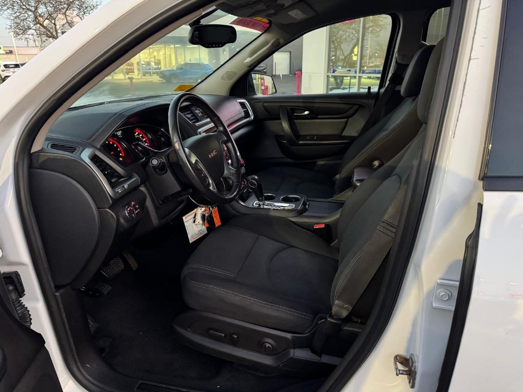 2016 GMC Acadia Image 5