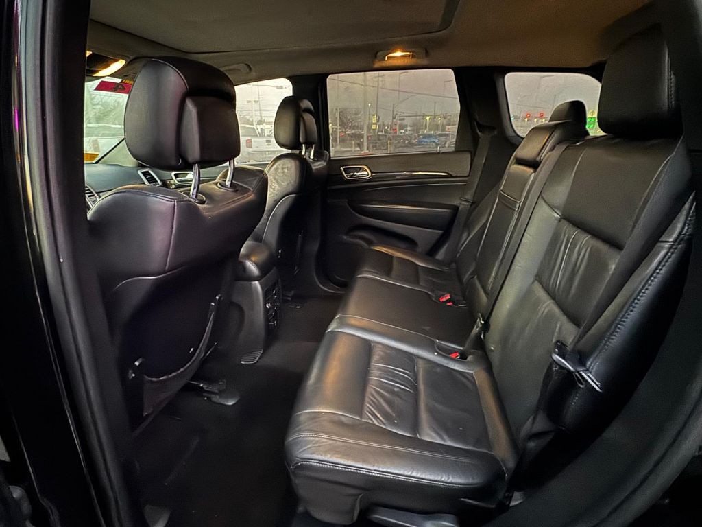 2012 Jeep Grand Cherokee Image 29