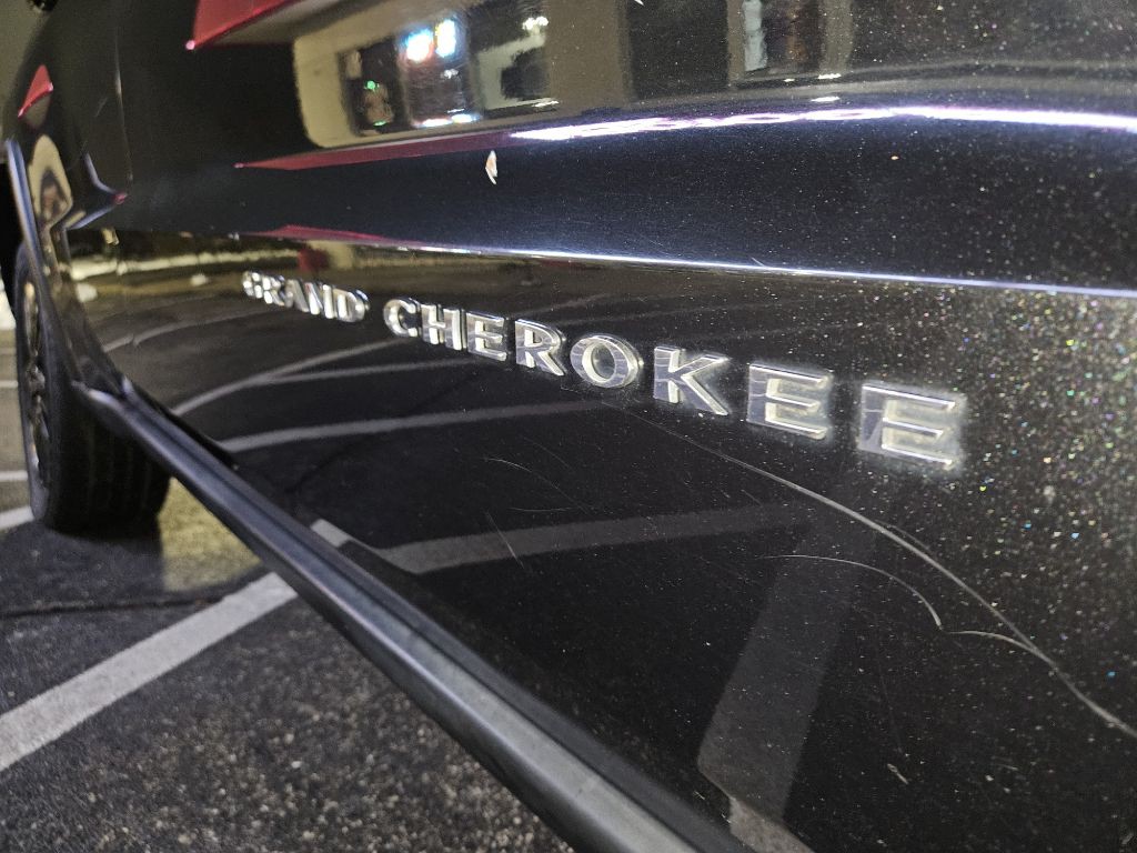 2012 Jeep Grand Cherokee Image 9