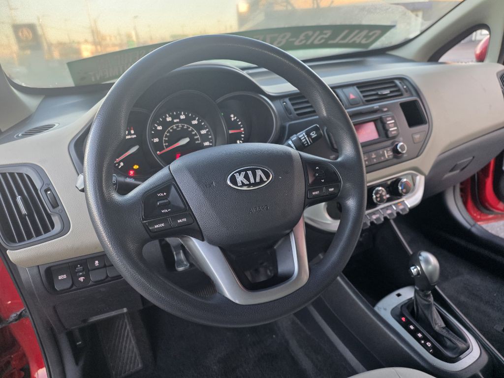 2013 Kia Rio Image 13