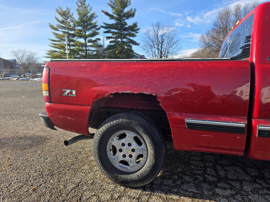 2001 Chevrolet Silverado 1500 Image 12