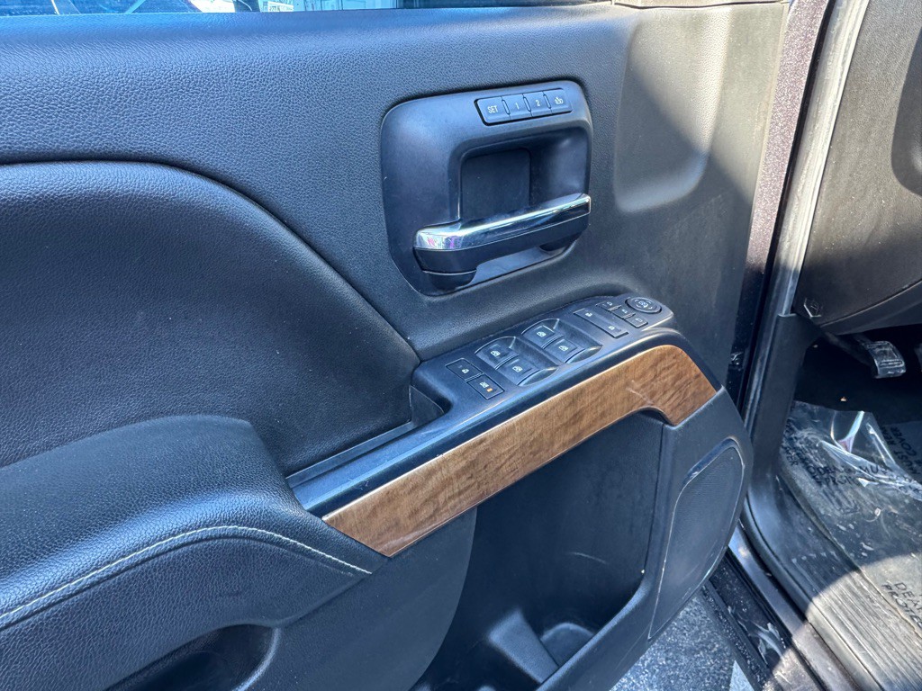 2014 Chevrolet Silverado 1500 Image 17