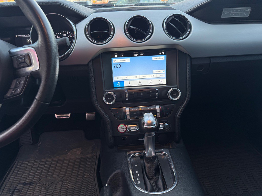 2017 Ford Mustang Image 11