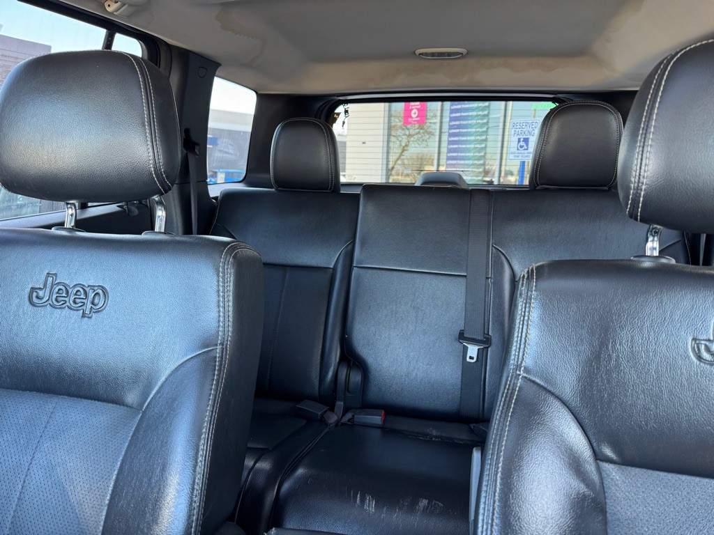 2012 Jeep Liberty Image 16