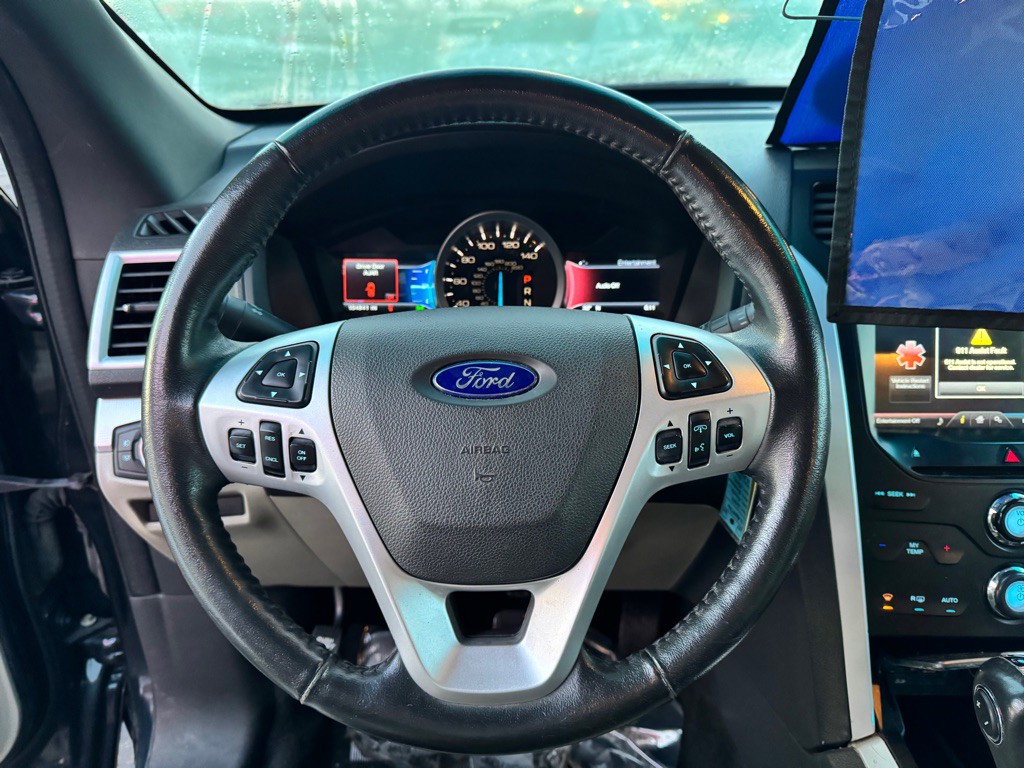 2014 Ford Explorer Image 19