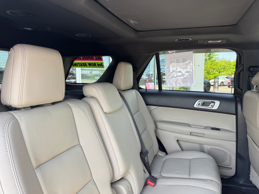 2014 Ford Explorer Image 17
