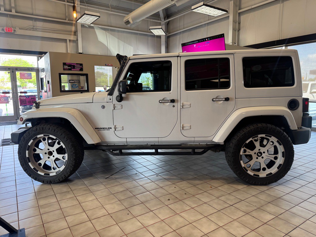 2013 Jeep Wrangler Unlimited Image 5