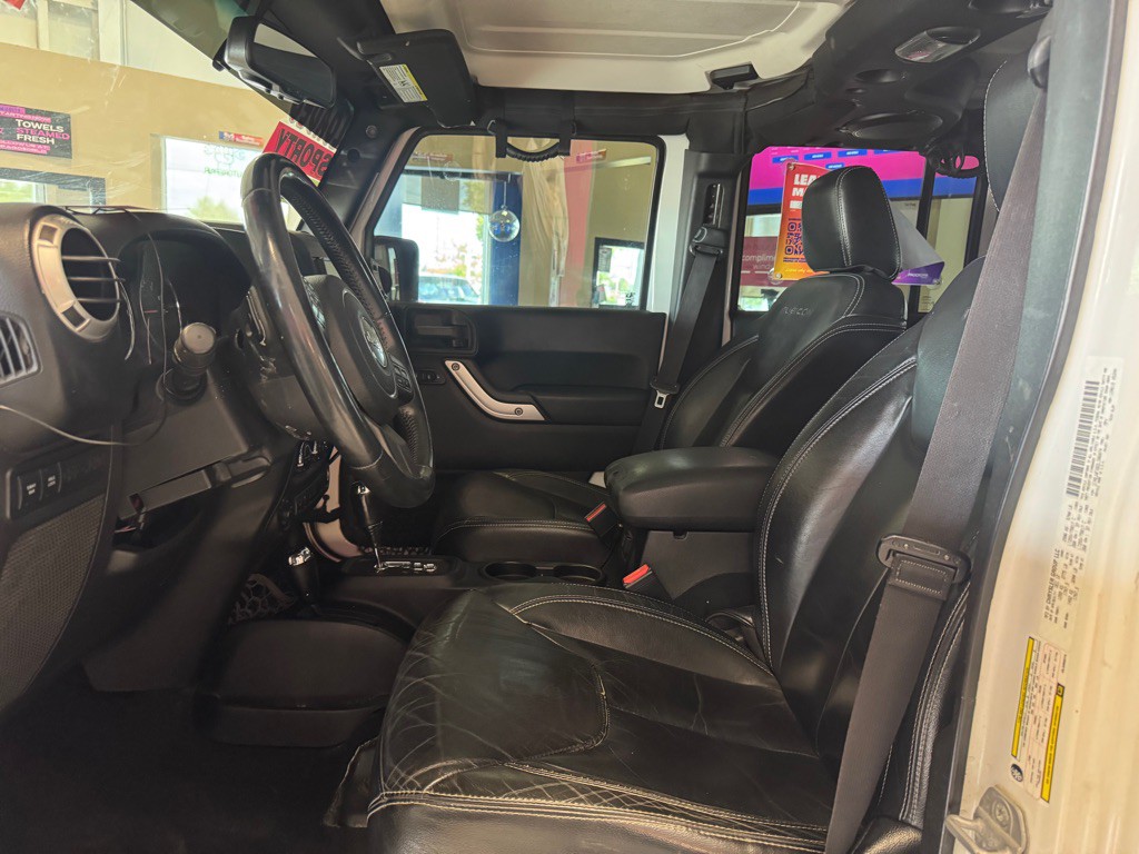 2013 Jeep Wrangler Unlimited Image 6