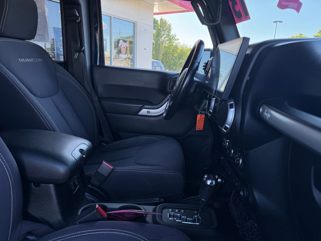 2013 Jeep Wrangler Unlimited Image 22