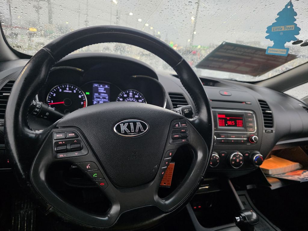 2015 Kia Forte Image 20