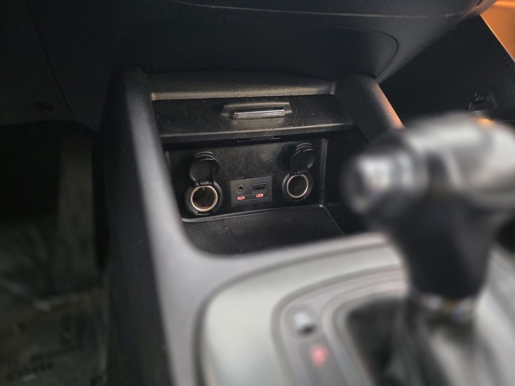 2015 Kia Forte Image 24