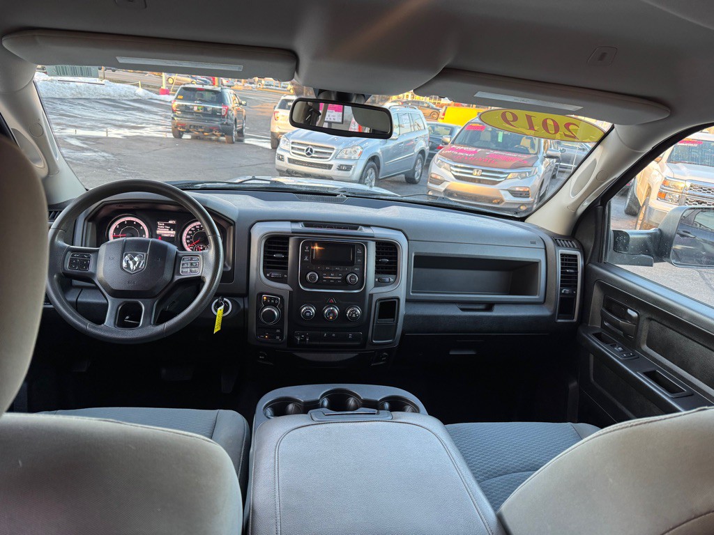 2019 RAM 1500 Image 37