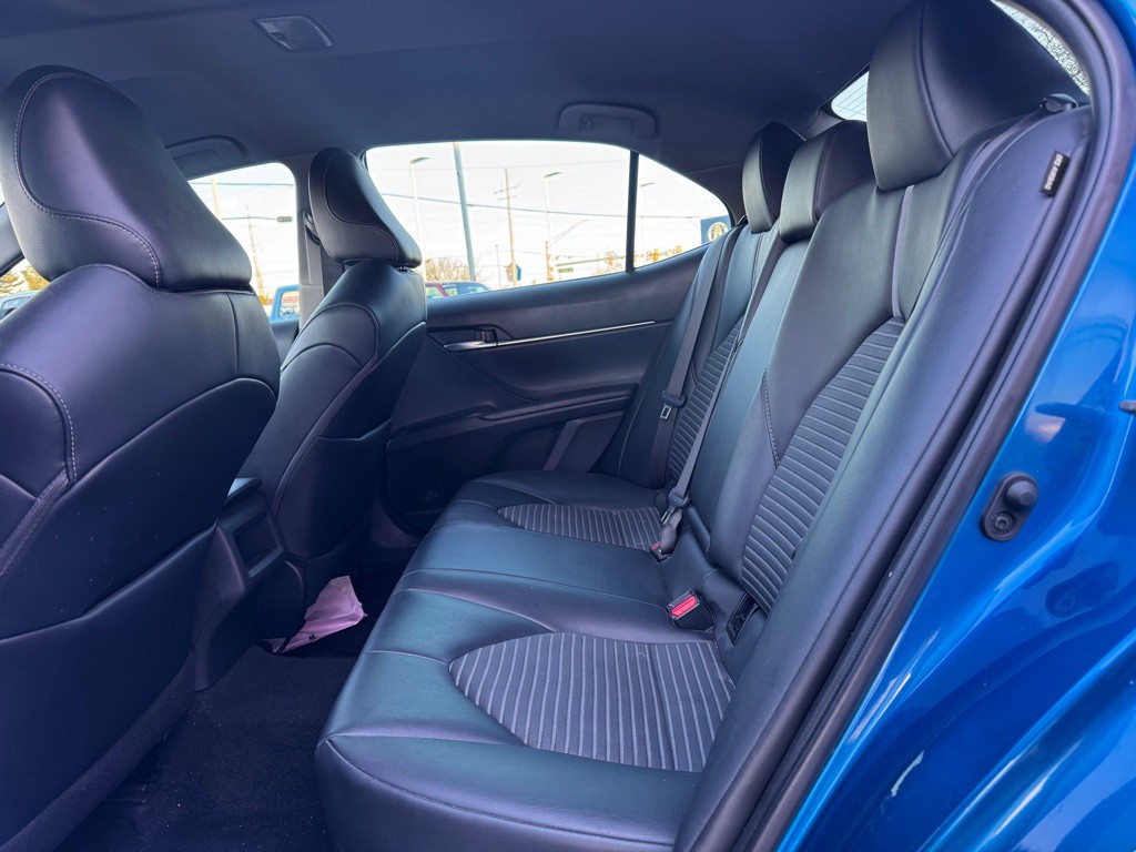 2020 Toyota Camry Image 34