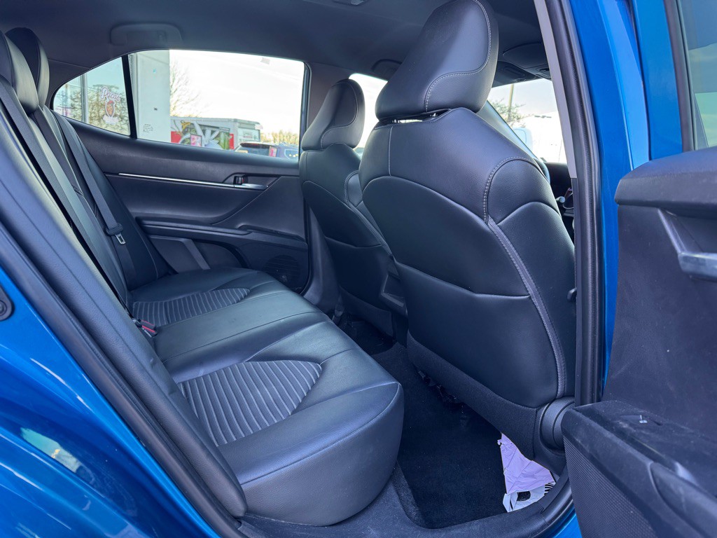 2020 Toyota Camry Image 35