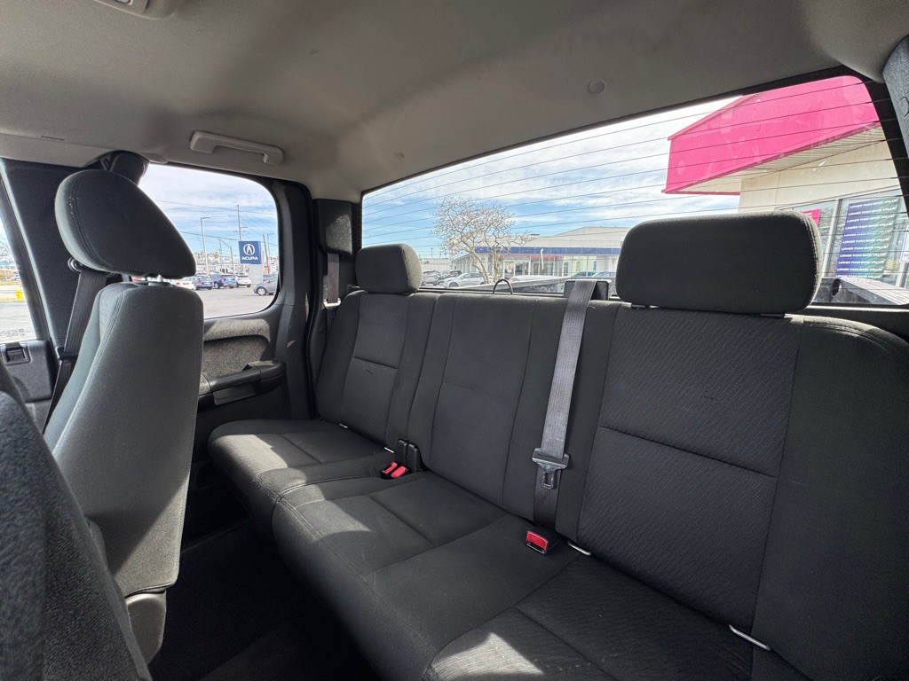 2013 Chevrolet Silverado 1500 Image 17