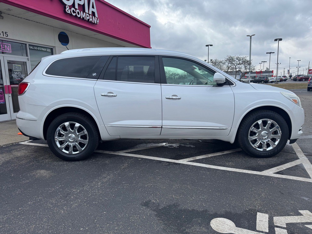 2016 Buick Enclave Image 2