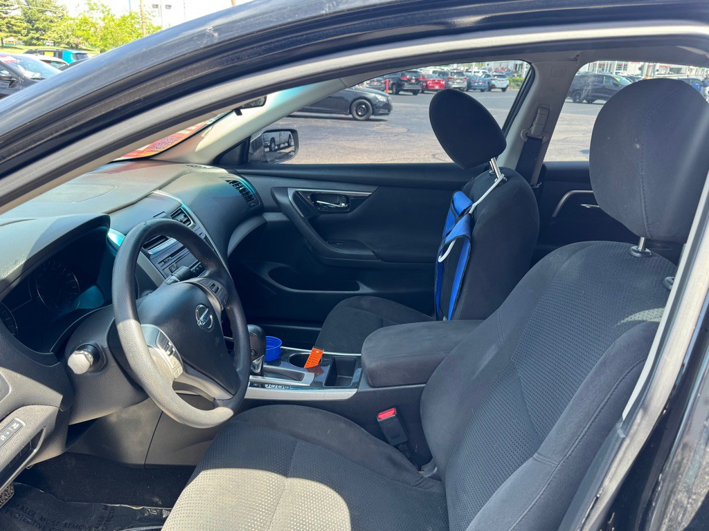 2014 Nissan Altima Image 7