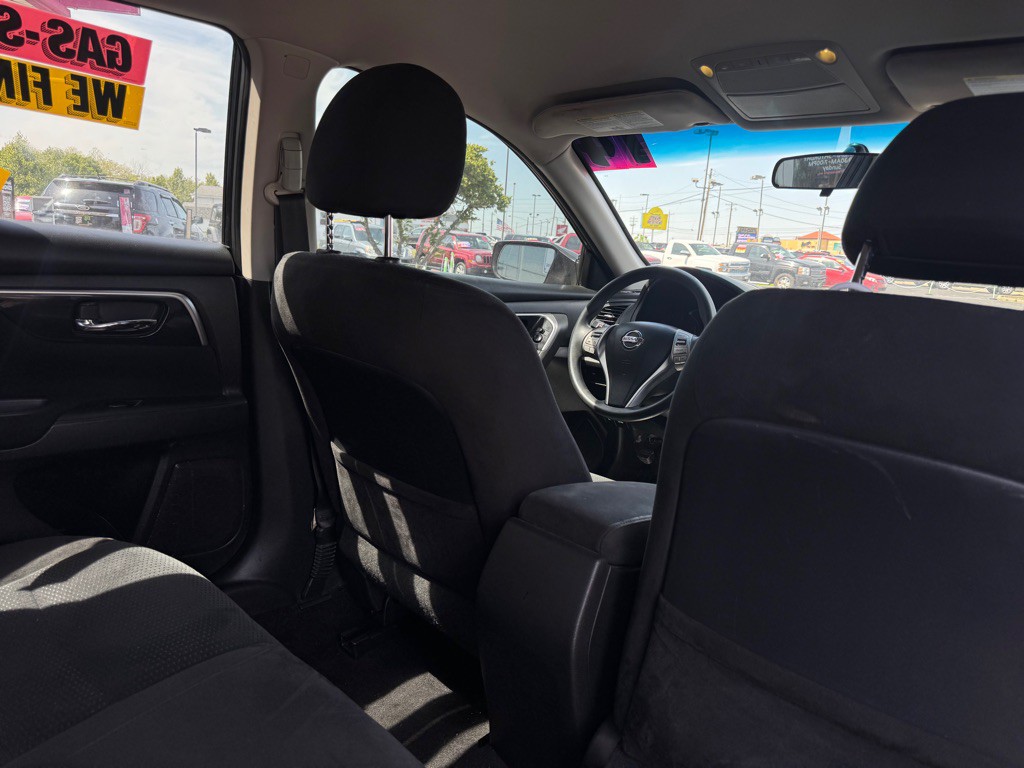 2014 Nissan Altima Image 17