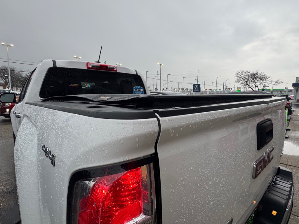 2015 GMC Canyon Image 8