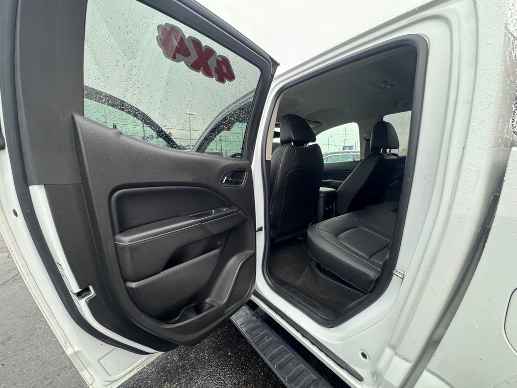 2015 GMC Canyon Image 16