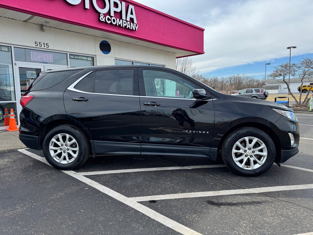 2019 Chevrolet Equinox Image 2