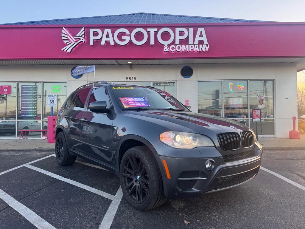2011 BMW X5 Image 1